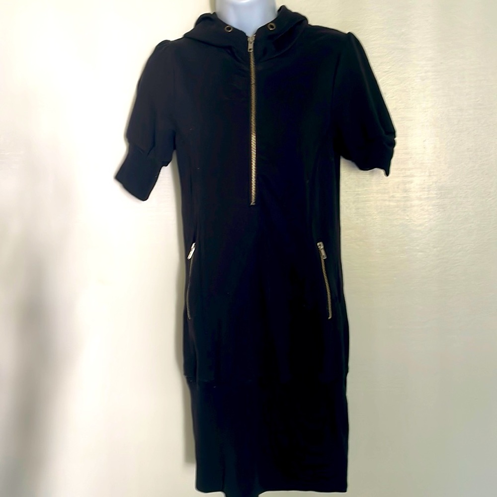 Aziz women hooded jersey mini short sleeve black dress cotton blend zippers M
